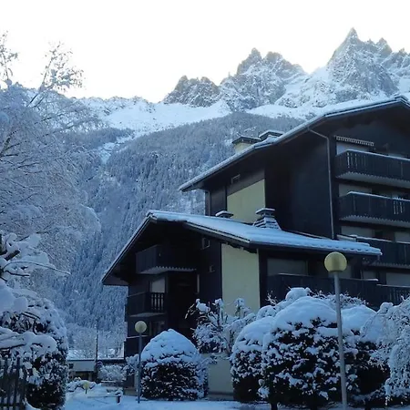 Appartement Cosy Ambiance Chalet, 3mn Du Centre Chamonix